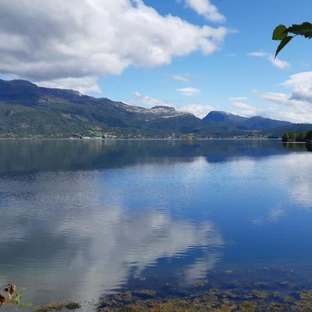 Teigen Leirstad, Feriehus Og Hytter Eikefjord Dış mekan fotoğraf